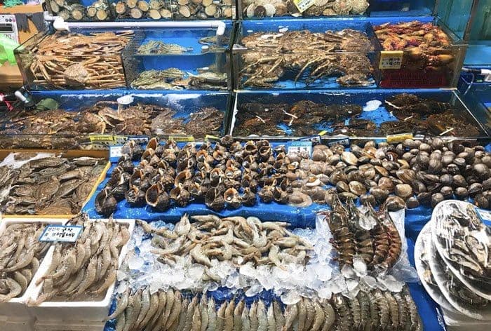 Chợ hải sản Vũng Tàu với rất nhiều những món hải sản tươi sống
