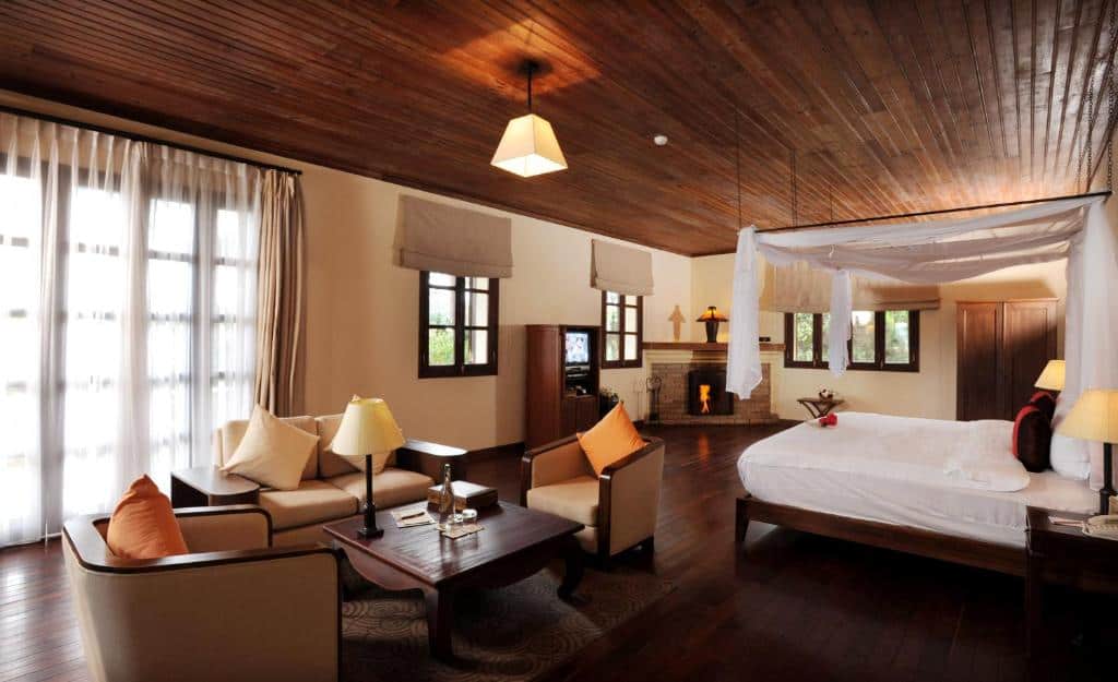 Sự kết hợp hài hòa giữa phong cách cổ điển và hiện tại của nội thất khách sạn 5 sao Ana Villas Dalat Resort 